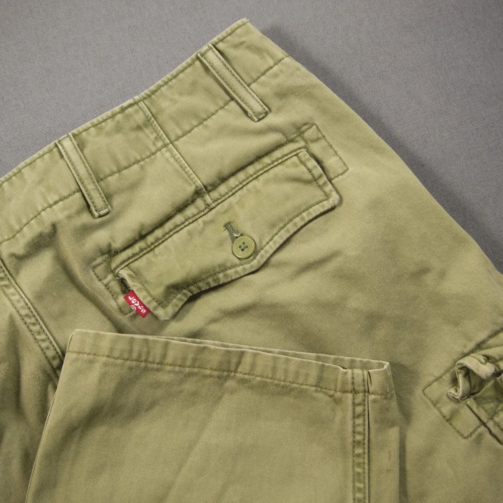 Levi's Straight Leg Multi Pocket Men Cargo Pants Fits 34x28 Military Y2K Baggy